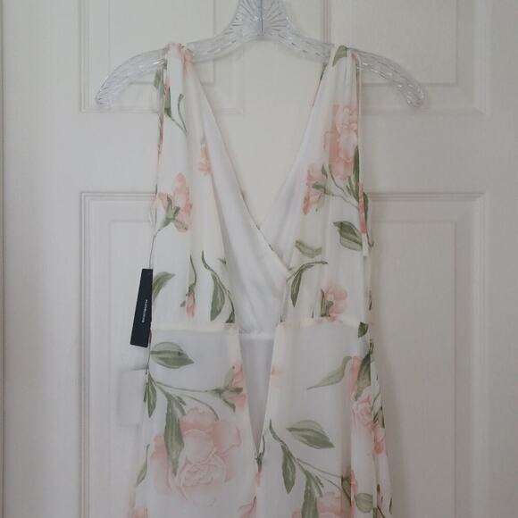 Lulus Romantic Possibilities Maxi Dress Floral Off-White S NWT - Picture 16 of 16
